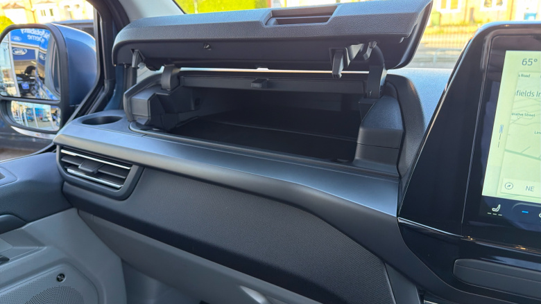 Ford Tourneo Custom 340 L1 Petrol Fwd 2.5 PHEV 232ps H1 Active 8 seater Auto
